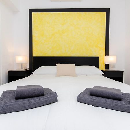Yellow Room Mediolan Zewnętrze zdjęcie